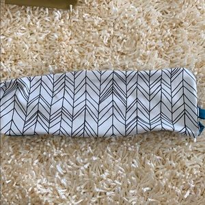 Reversible strapless top